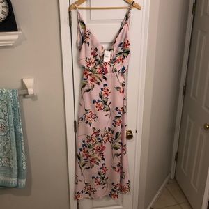 NWT pink Maxi Dress size medium